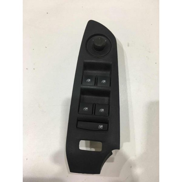 Botão Interruptor Vidro Motorista Tracker 2018 Cod1334